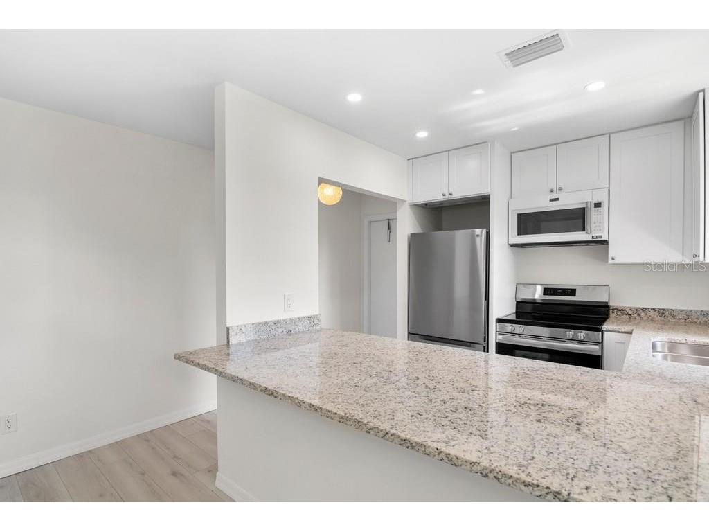 38 Vista Gardens Trail #207 Vero Beach FL 32962 O6354593 image5