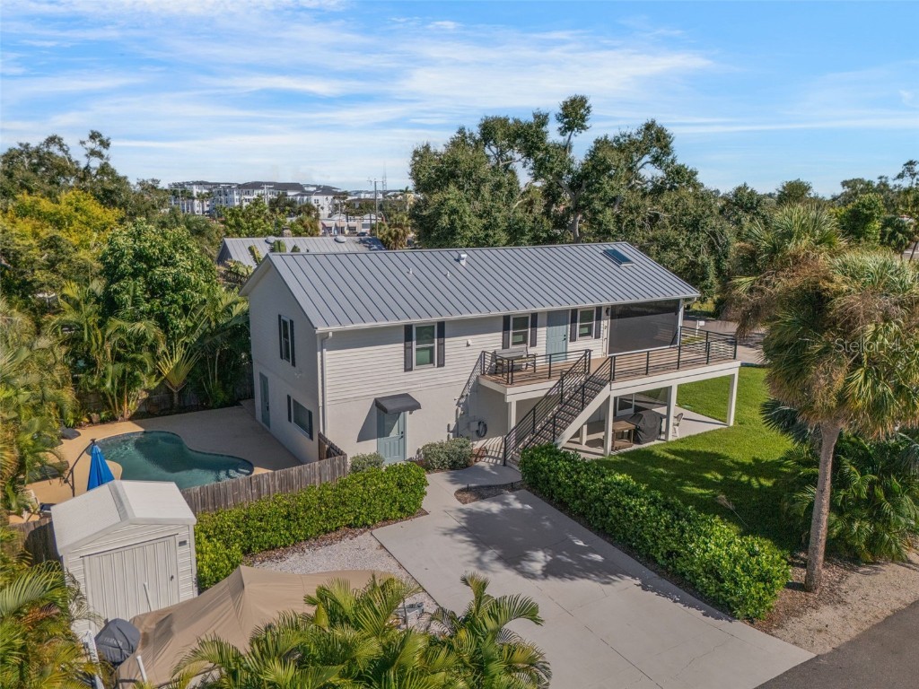 38 W Bay Street Osprey FL 34229 A4667010 image2