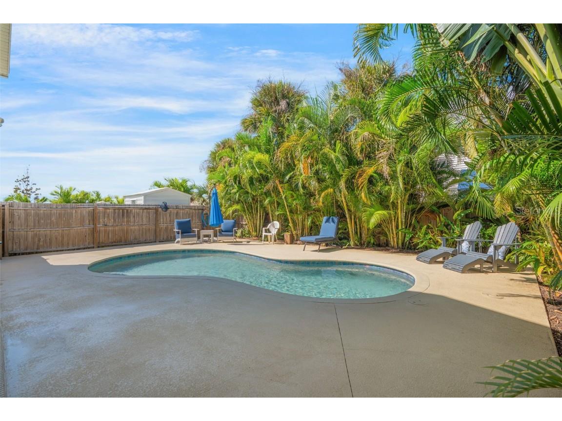 38 W Bay Street Osprey FL 34229 A4667010 image35