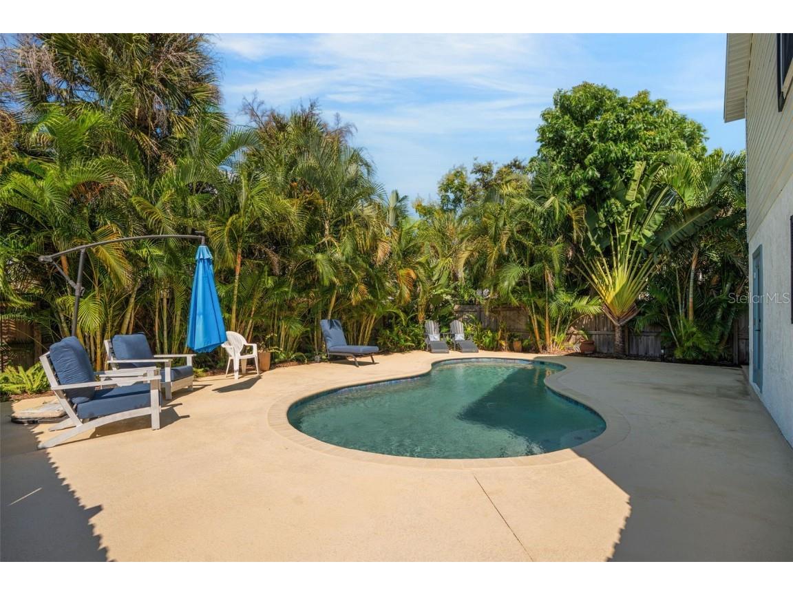 38 W Bay Street Osprey FL 34229 A4667010 image37