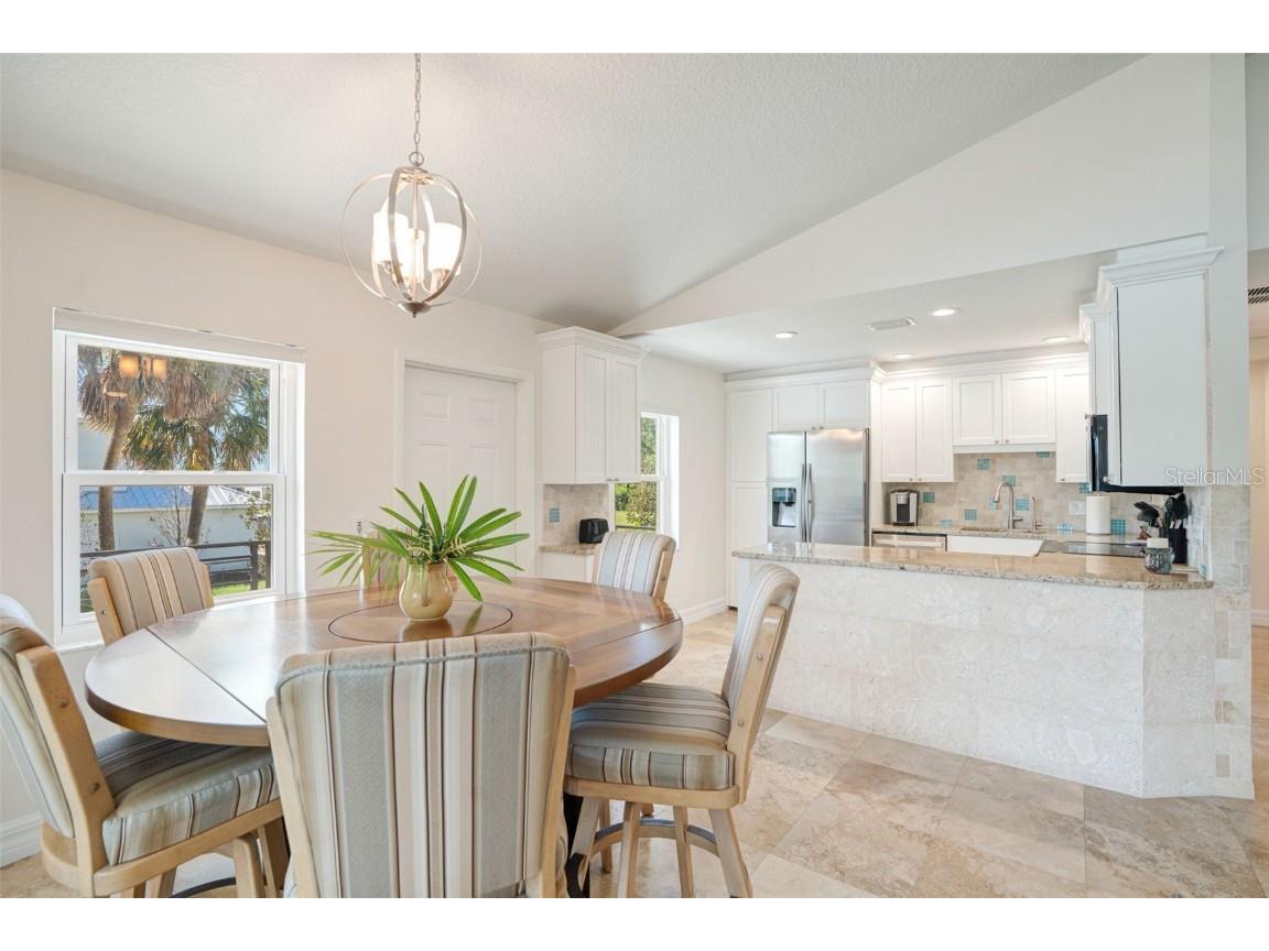 38 W Bay Street Osprey FL 34229 A4667010 image7