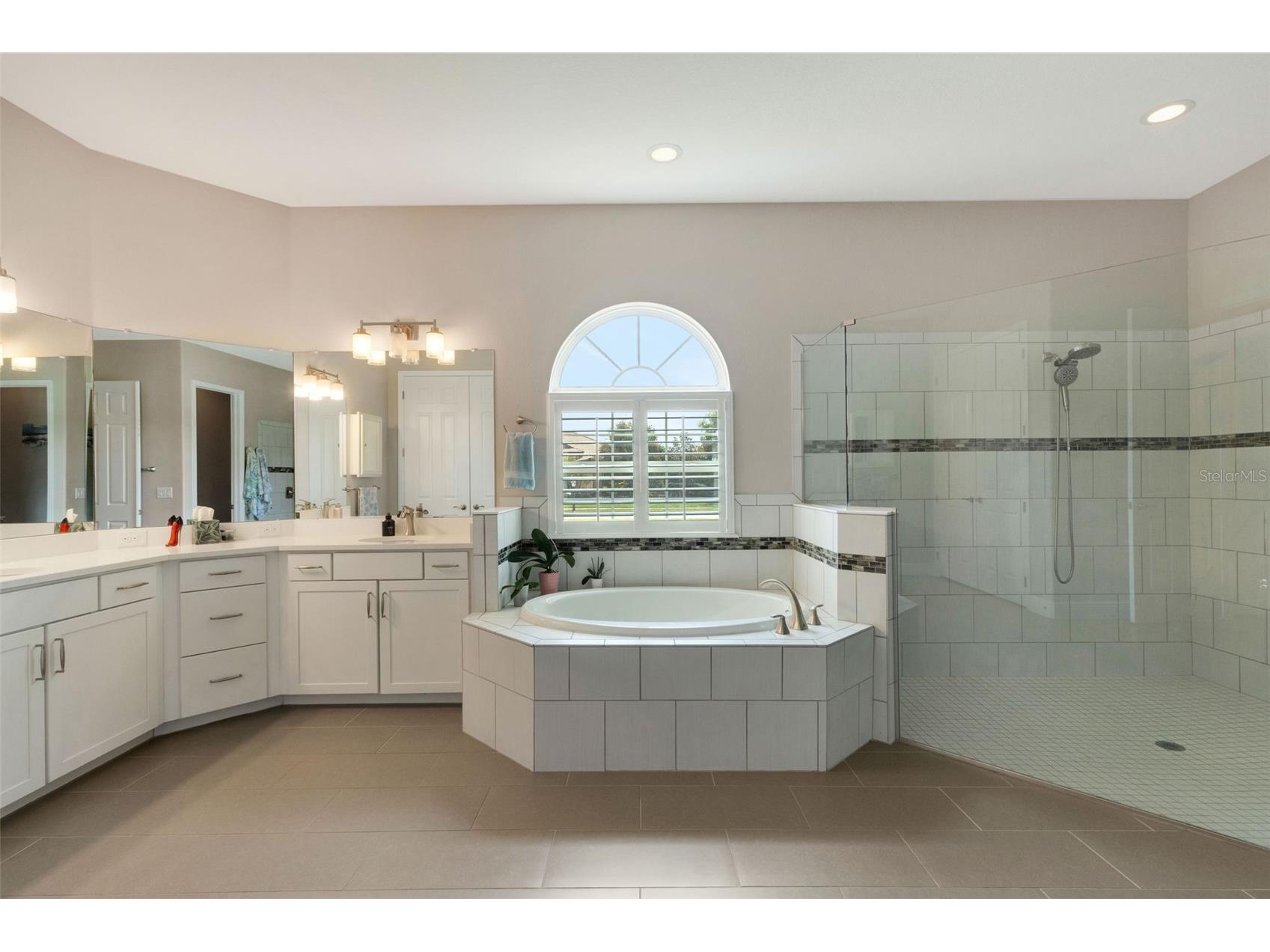 380 165th Court NE Bradenton FL 34212 A4687459 image28