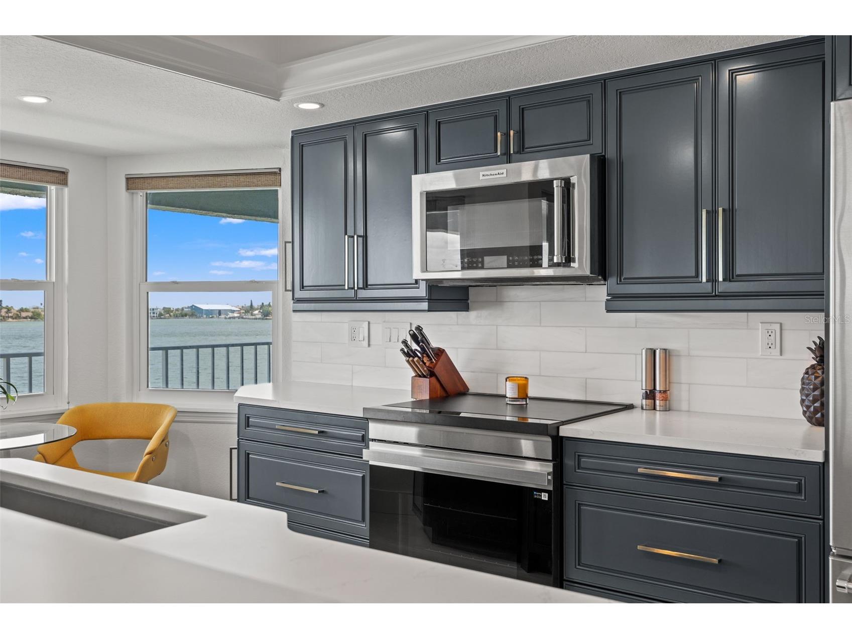 380 8th Avenue N #4 Tierra Verde FL 33715 - PASS-A-GRILLE CHANNEL TB8483946 image17