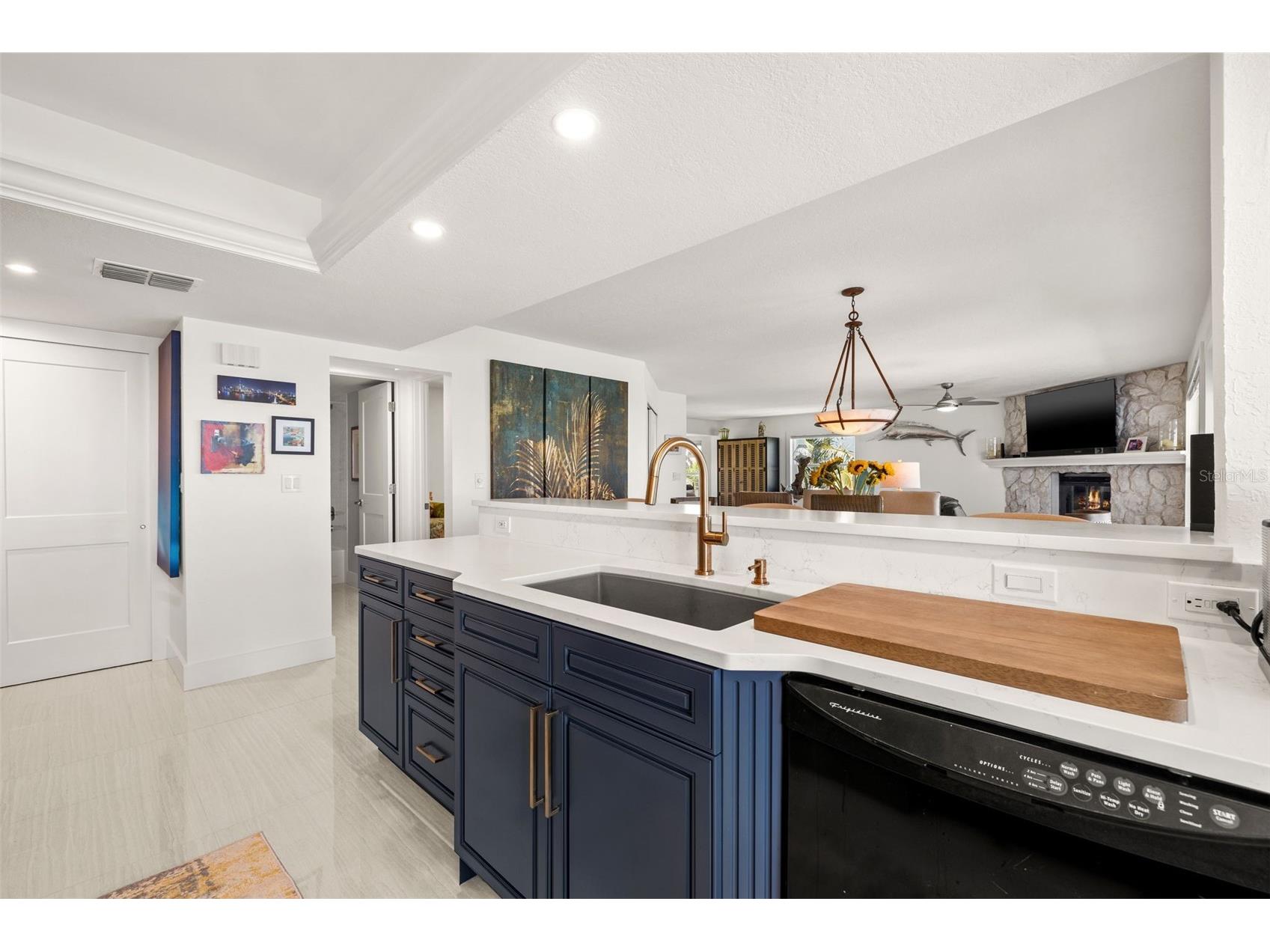 380 8th Avenue N #4 Tierra Verde FL 33715 - PASS-A-GRILLE CHANNEL TB8483946 image23