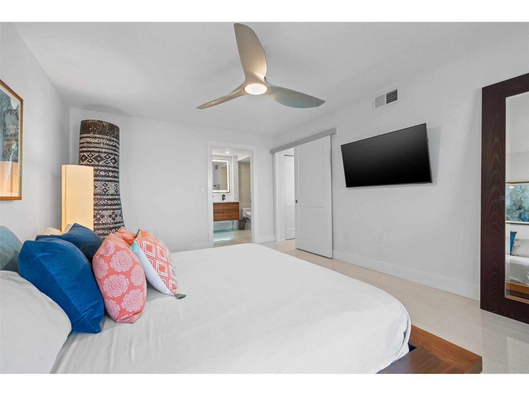 380 8th Avenue N #4 Tierra Verde FL 33715 - PASS-A-GRILLE CHANNEL TB8483946 image27