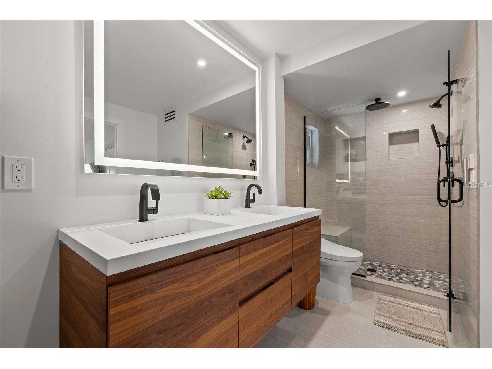 380 8th Avenue N #4 Tierra Verde FL 33715 - PASS-A-GRILLE CHANNEL TB8483946 image29