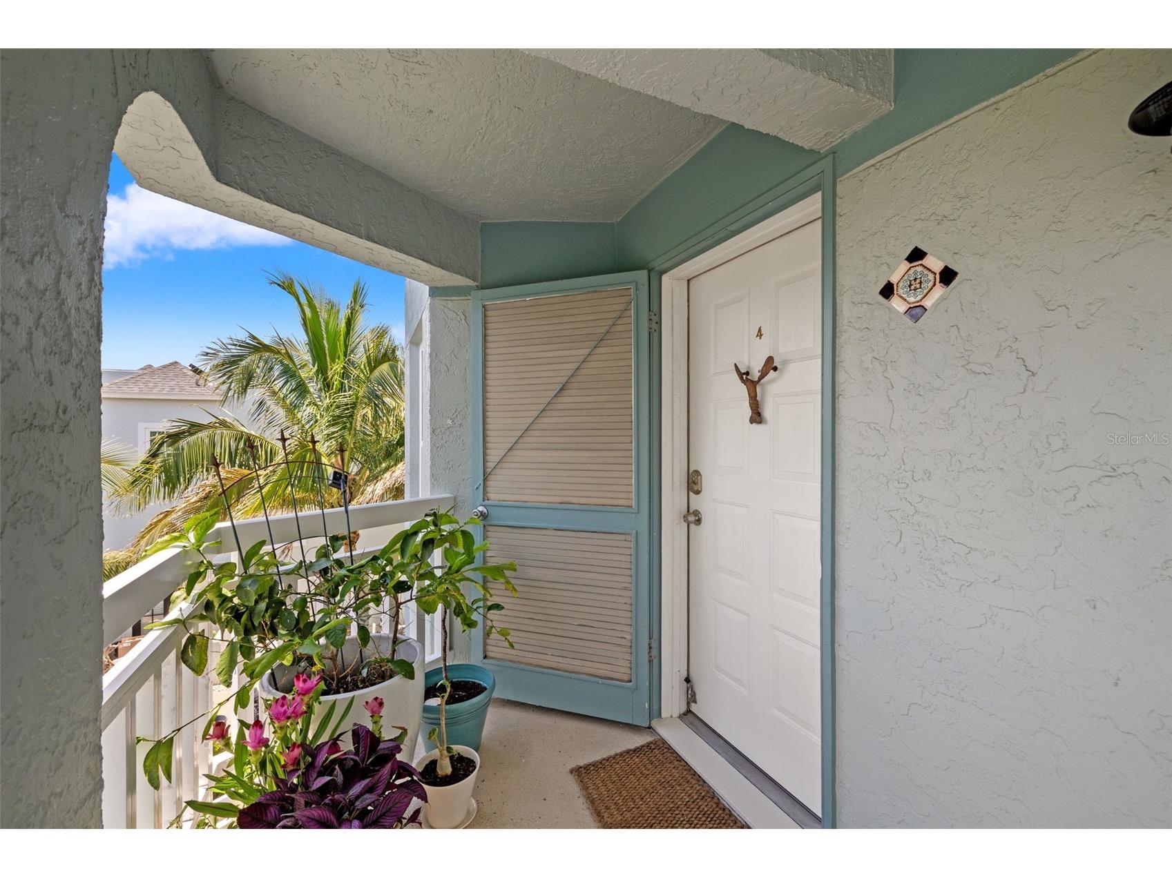 380 8th Avenue N #4 Tierra Verde FL 33715 - PASS-A-GRILLE CHANNEL TB8483946 image3