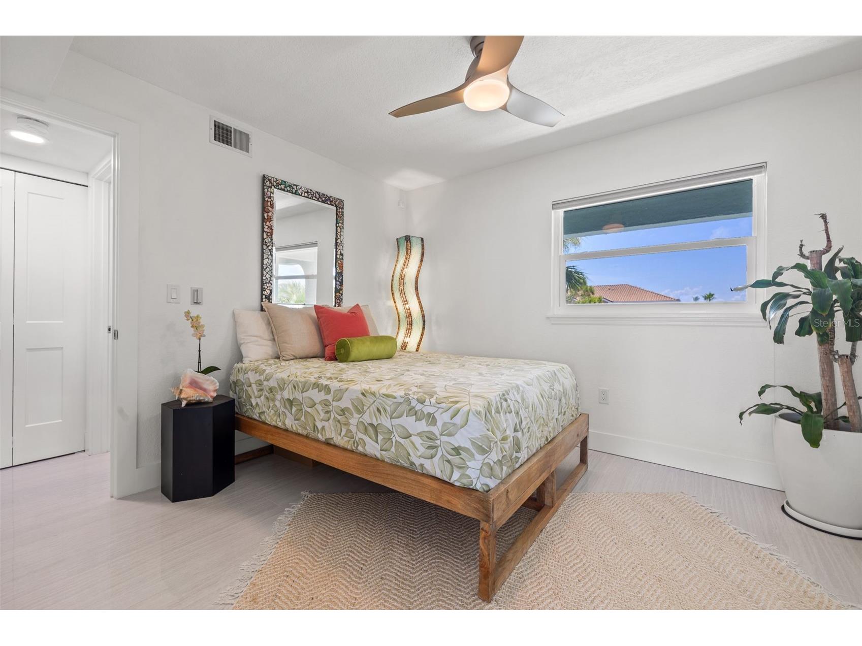 380 8th Avenue N #4 Tierra Verde FL 33715 - PASS-A-GRILLE CHANNEL TB8483946 image35