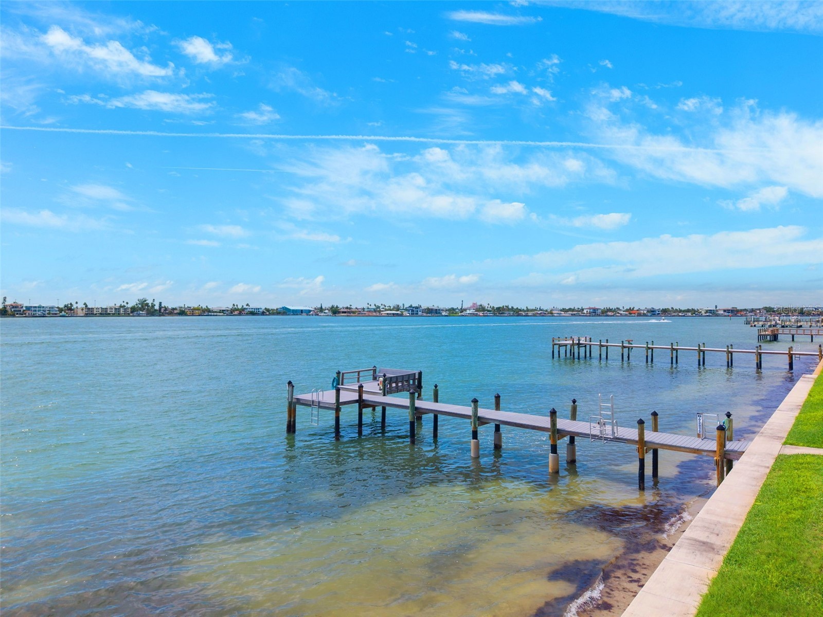 380 8th Avenue N #4 Tierra Verde FL 33715 - PASS-A-GRILLE CHANNEL TB8483946 image69