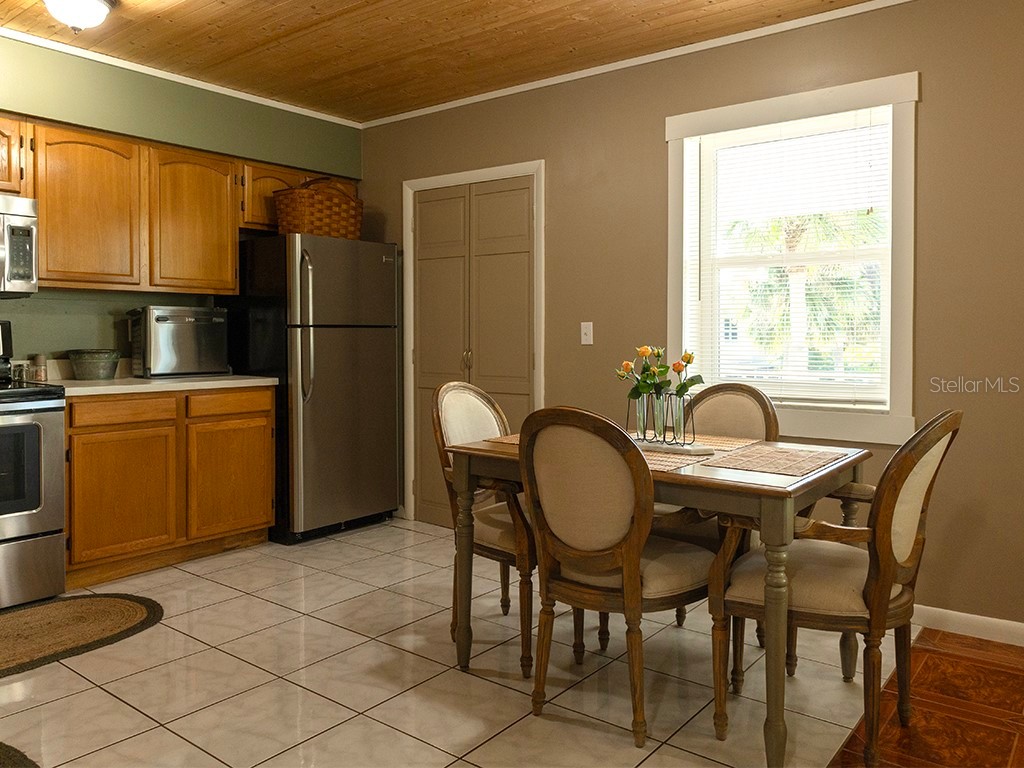 380 Base Avenue E #201 Venice FL 34285 A4674353 image11