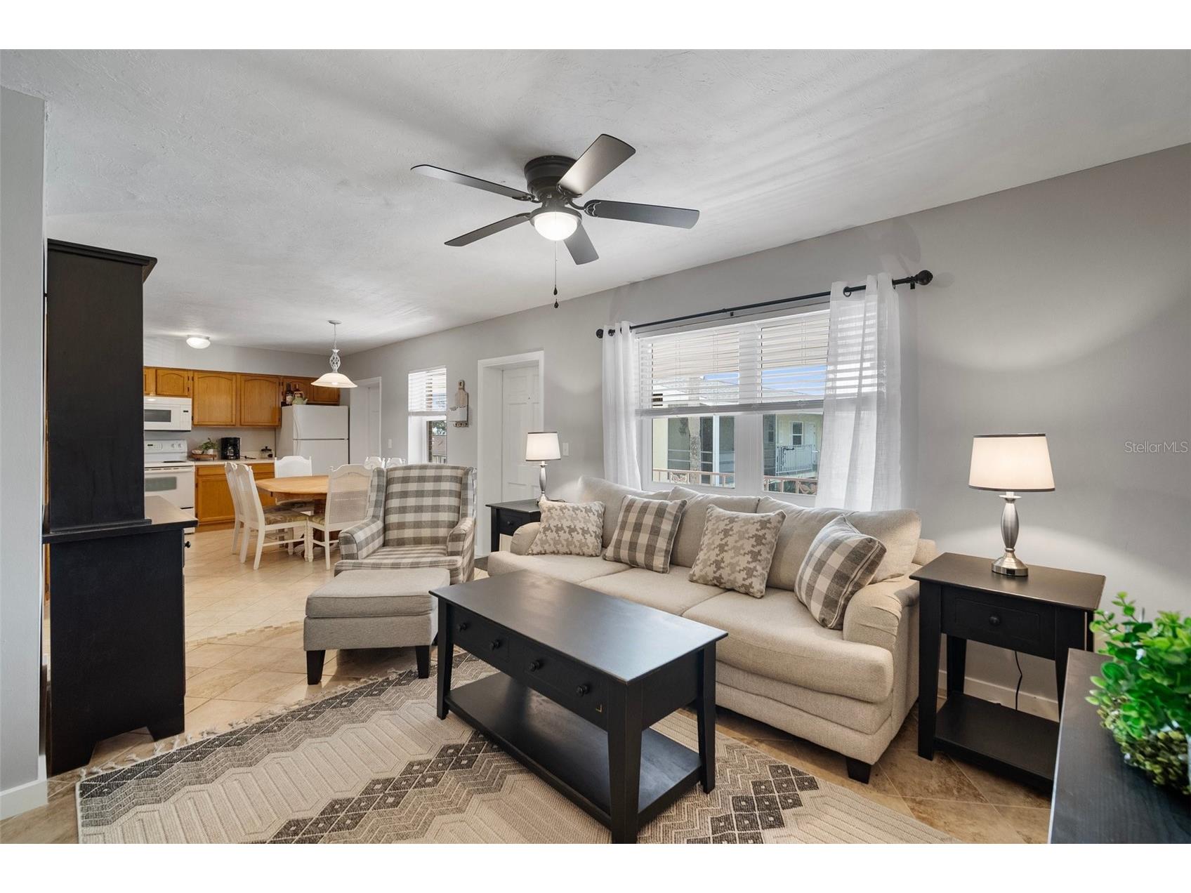 380 Base Avenue E #202 Venice FL 34285 C7525299 image9