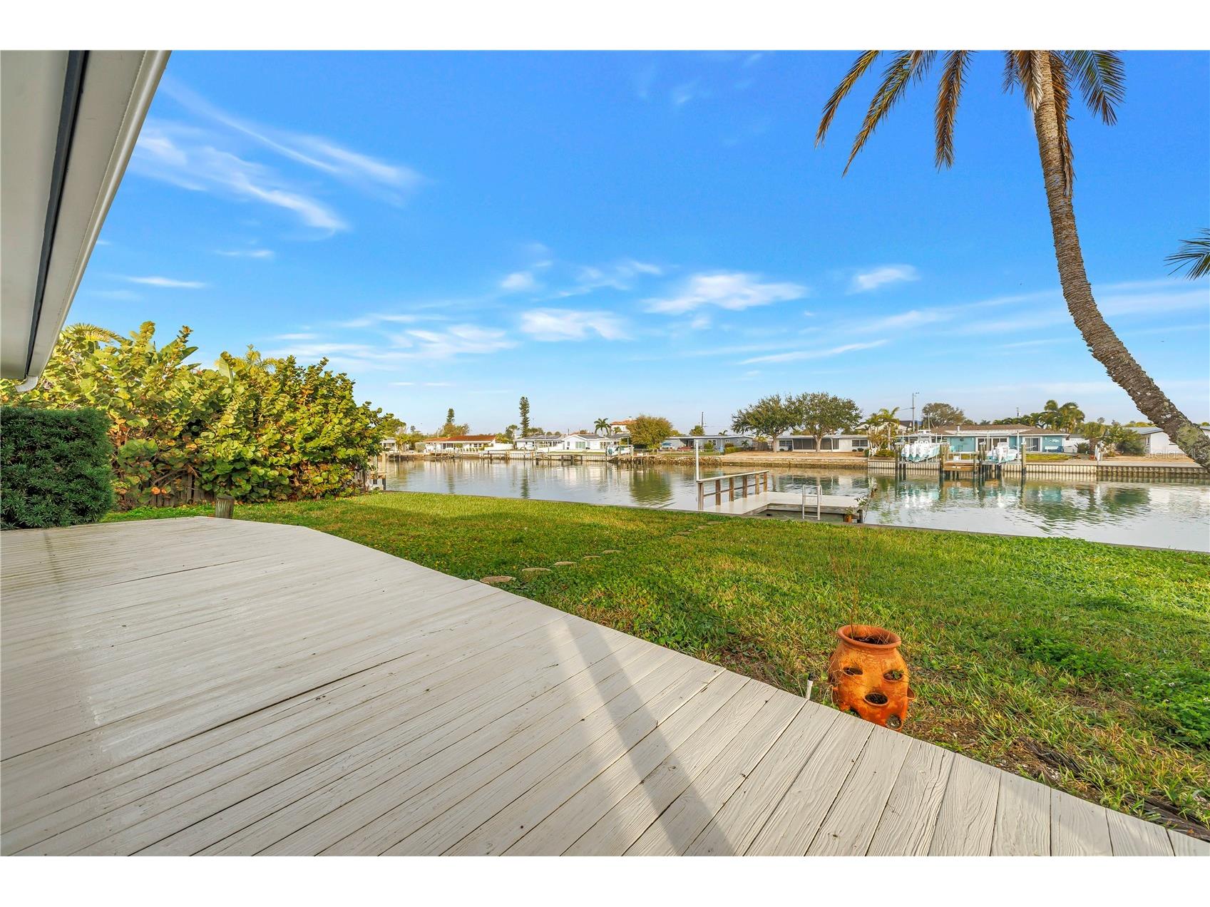 380 Belle Point Drive Saint Pete Beach FL 33706 - BOCA CIEGA BAY AQUATIC PRESERV TB8463082 image16