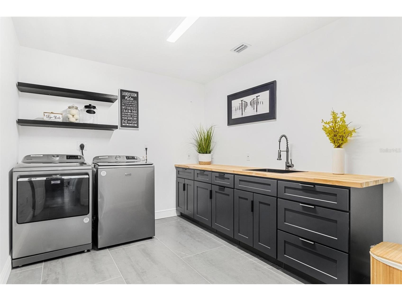 380 Colony Point Road S Saint Petersburg FL 33705 TB8471040 image24