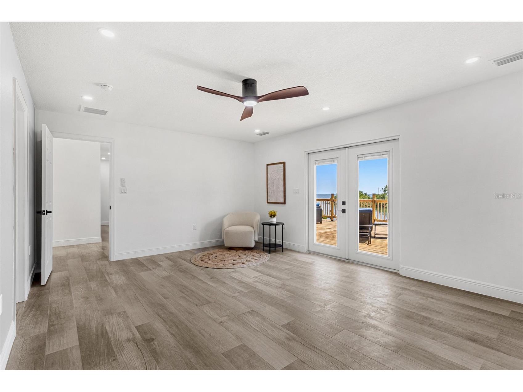 380 Colony Point Road S Saint Petersburg FL 33705 TB8471040 image30