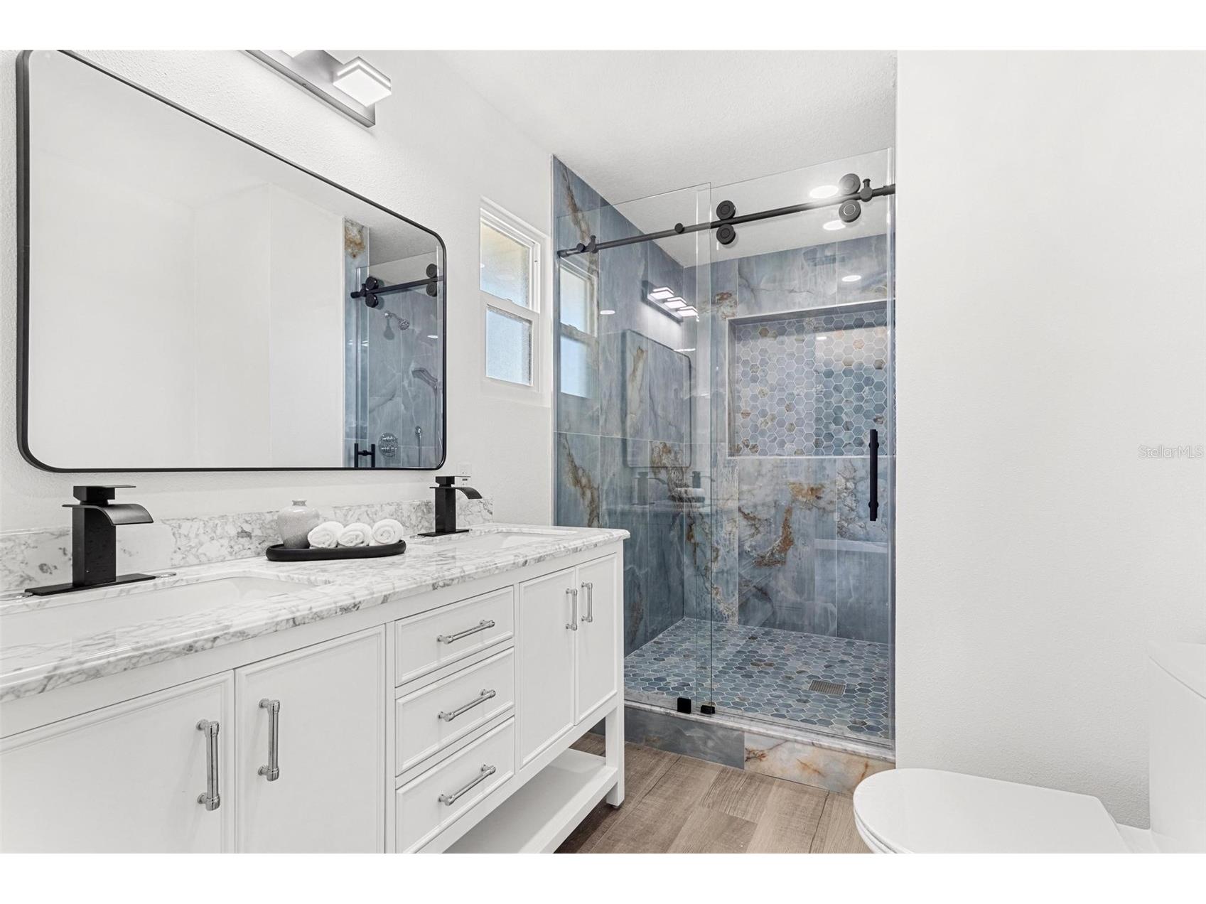 380 Colony Point Road S Saint Petersburg FL 33705 TB8471040 image41