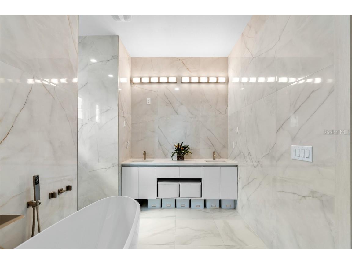 380 Cowry Road Venice FL 34293 C7516999 image25