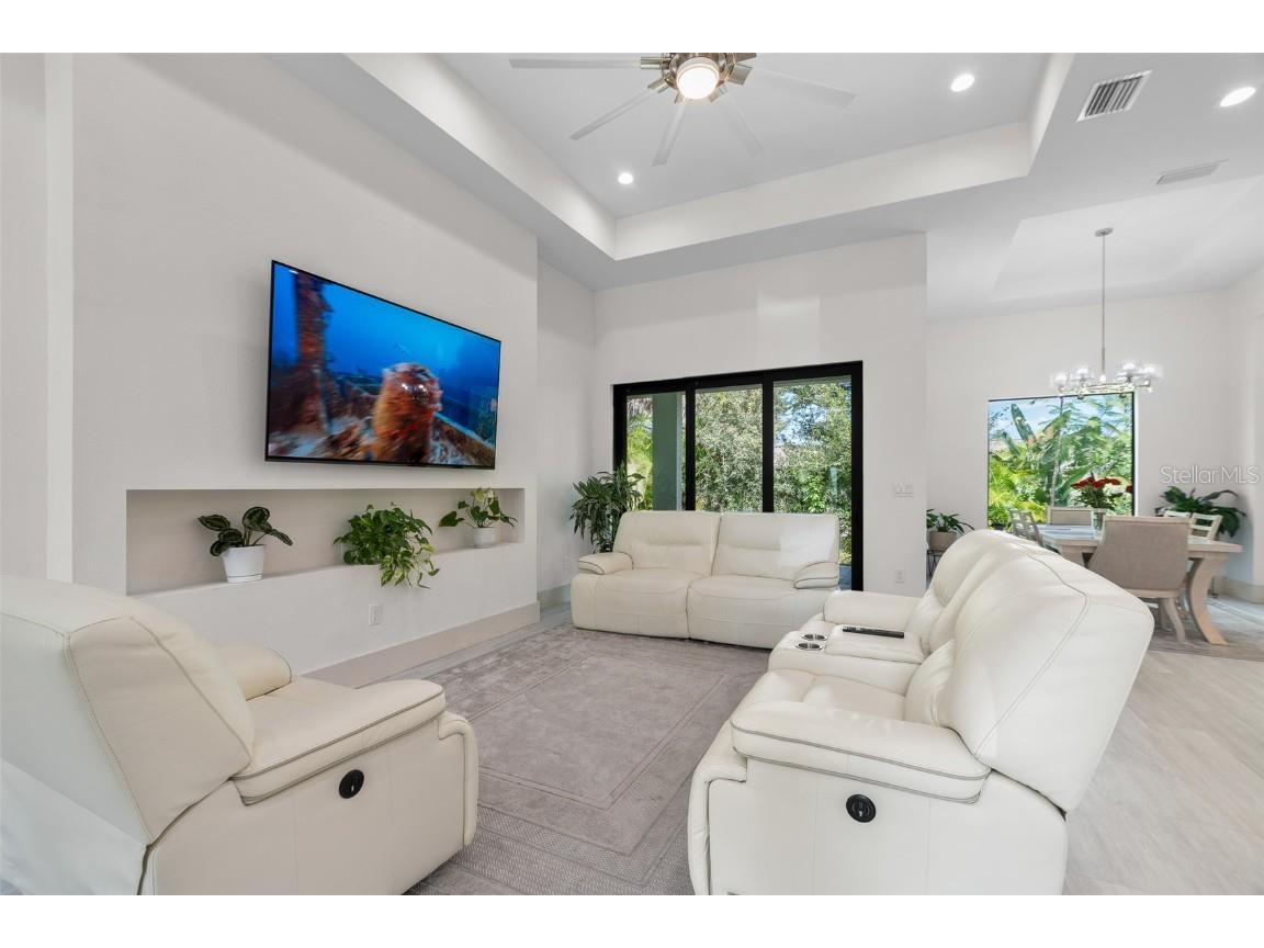 380 Cowry Road Venice FL 34293 C7516999 image8