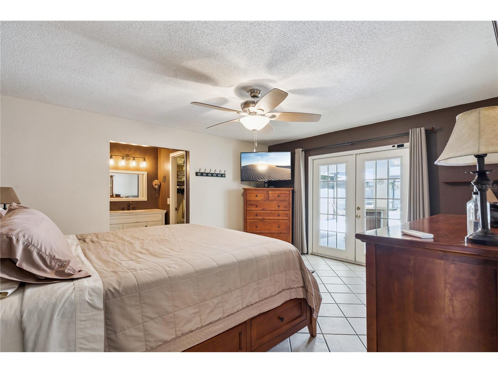 380 E Lake Street Umatilla FL 32784 O6409514 image4