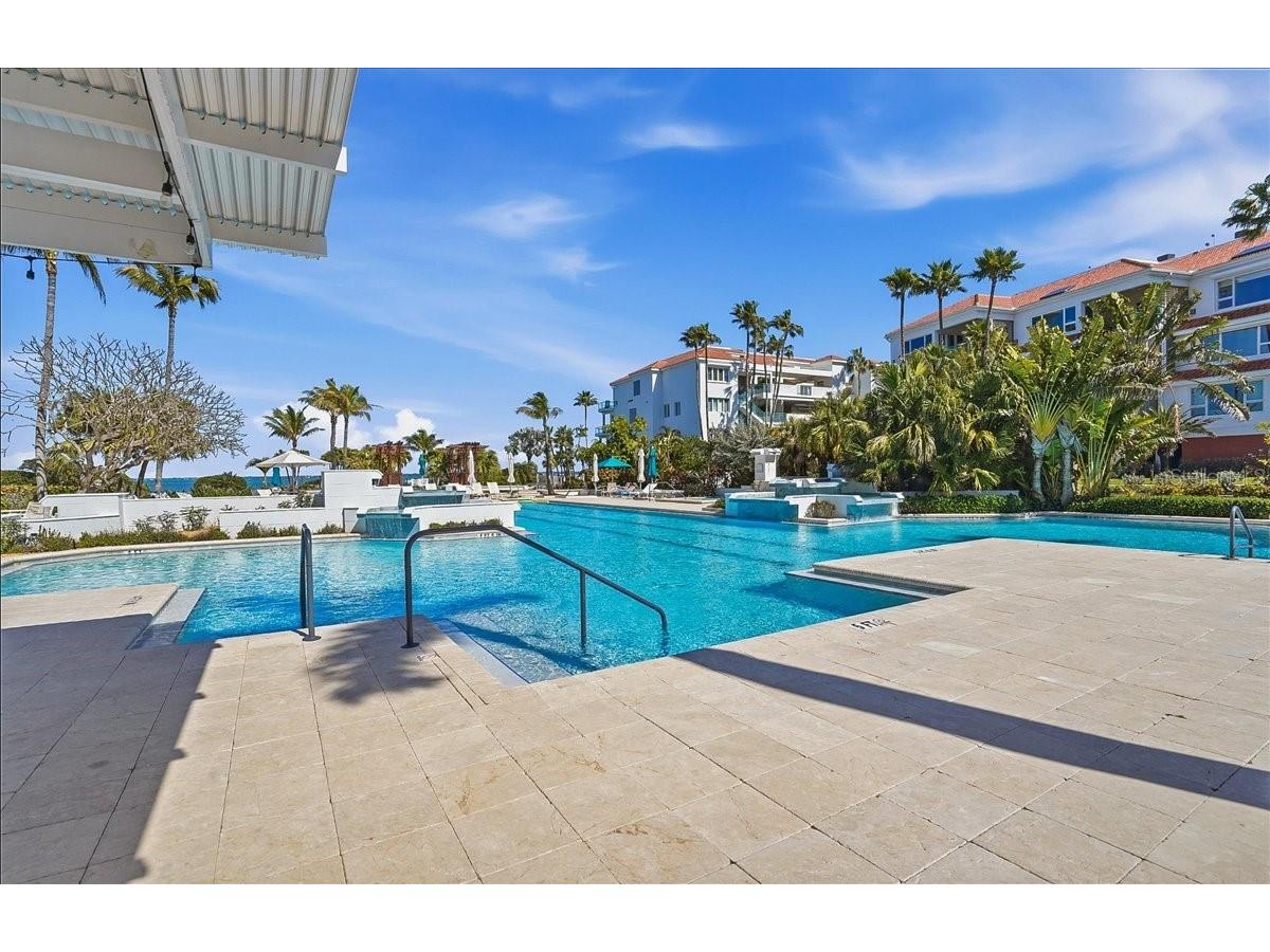 380 Gulf Of Mexico Drive #515 Longboat Key FL 34228 - SARASOTA BAY A4683391 image40