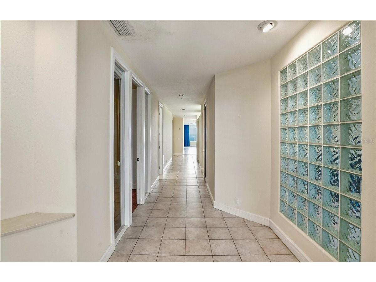 380 Gulf Of Mexico Drive #515 Longboat Key FL 34228 - SARASOTA BAY A4683391 image9