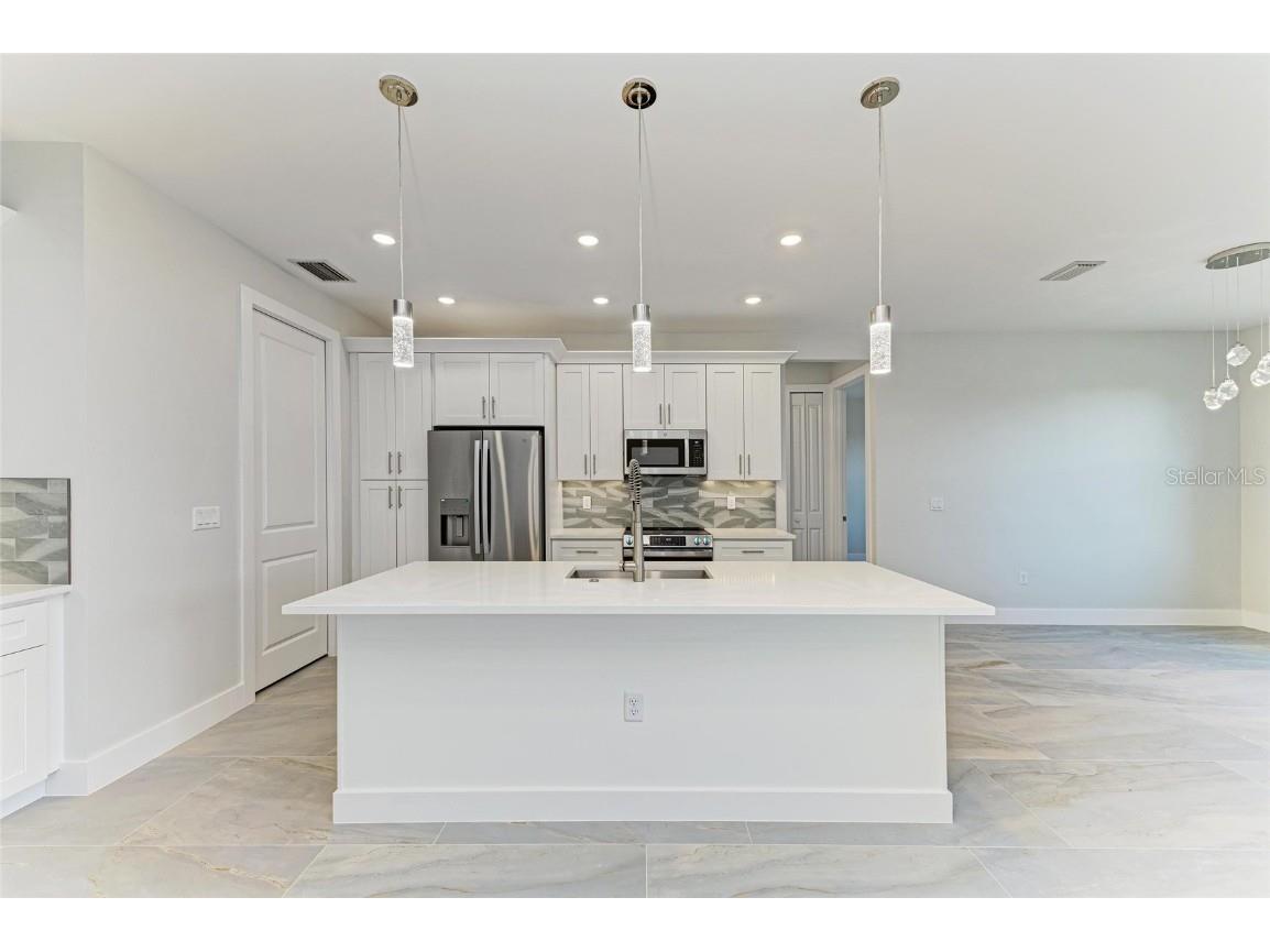 380 Holly Road Venice FL 34293 A4650459 image15