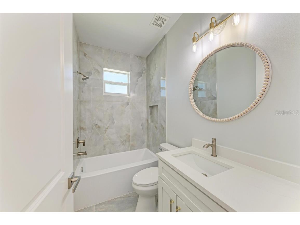 380 Holly Road Venice FL 34293 A4650459 image32