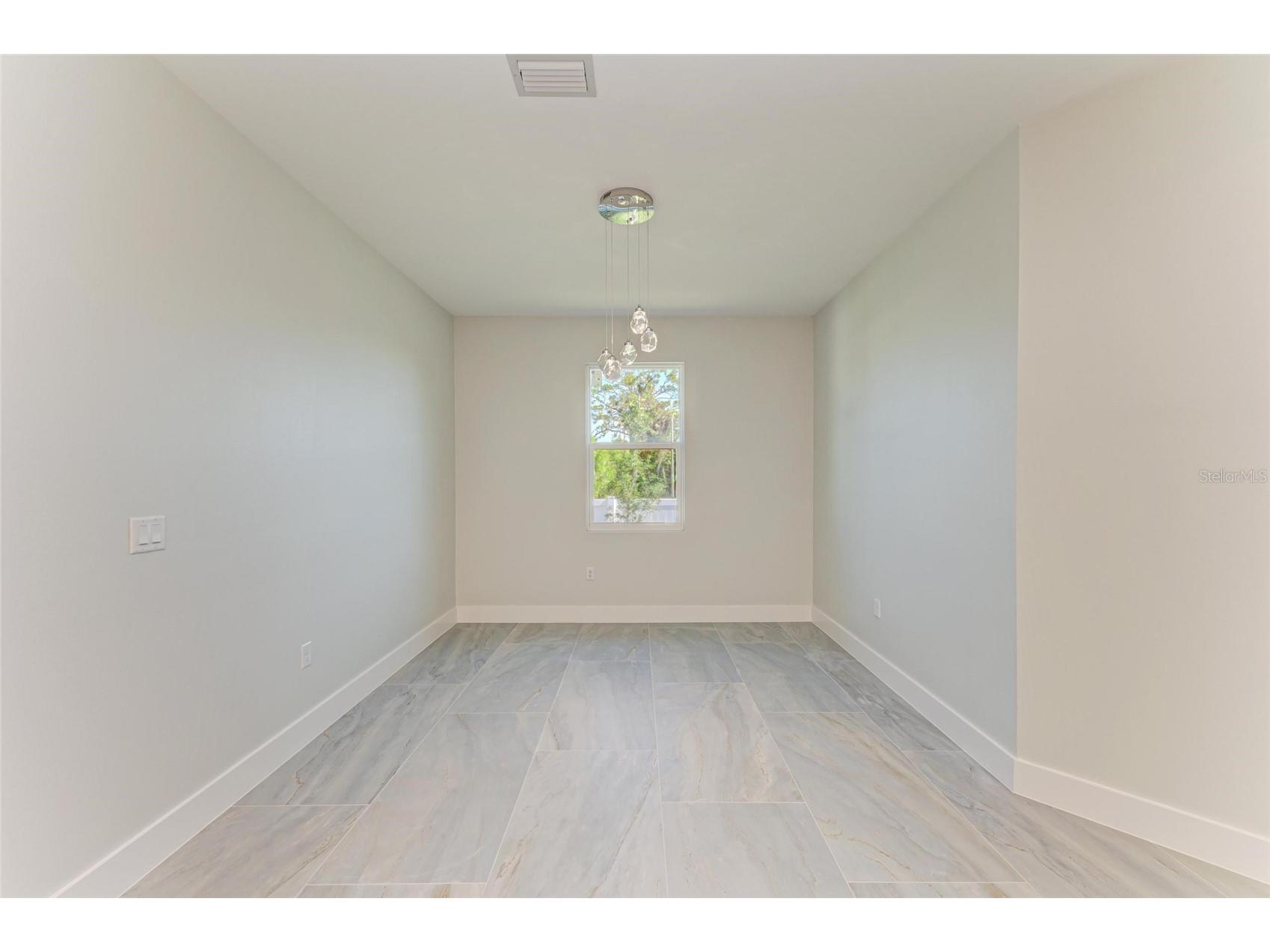 380 Holly Road Venice FL 34293 A4686181 image15