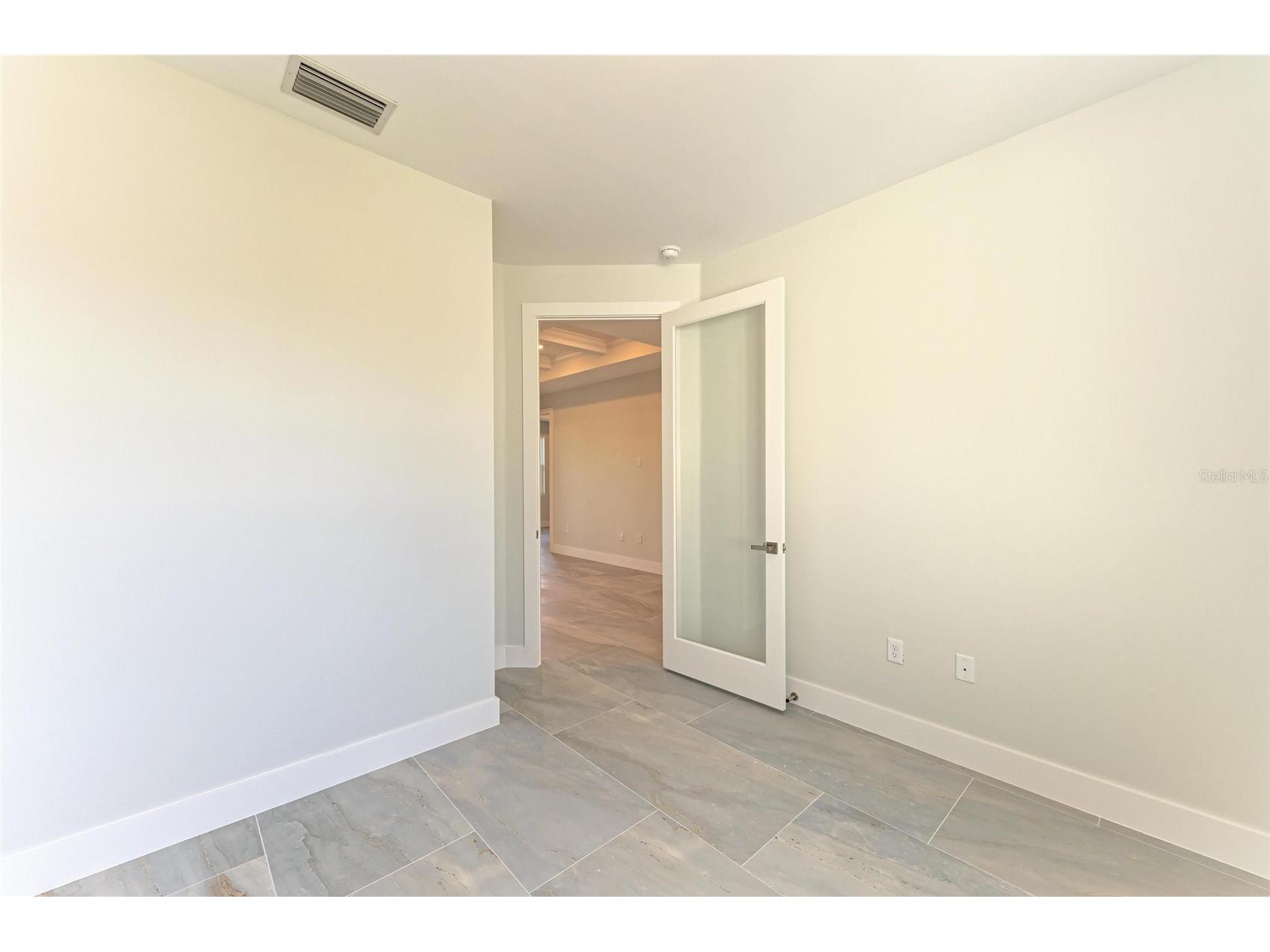 380 Holly Road Venice FL 34293 A4686181 image35