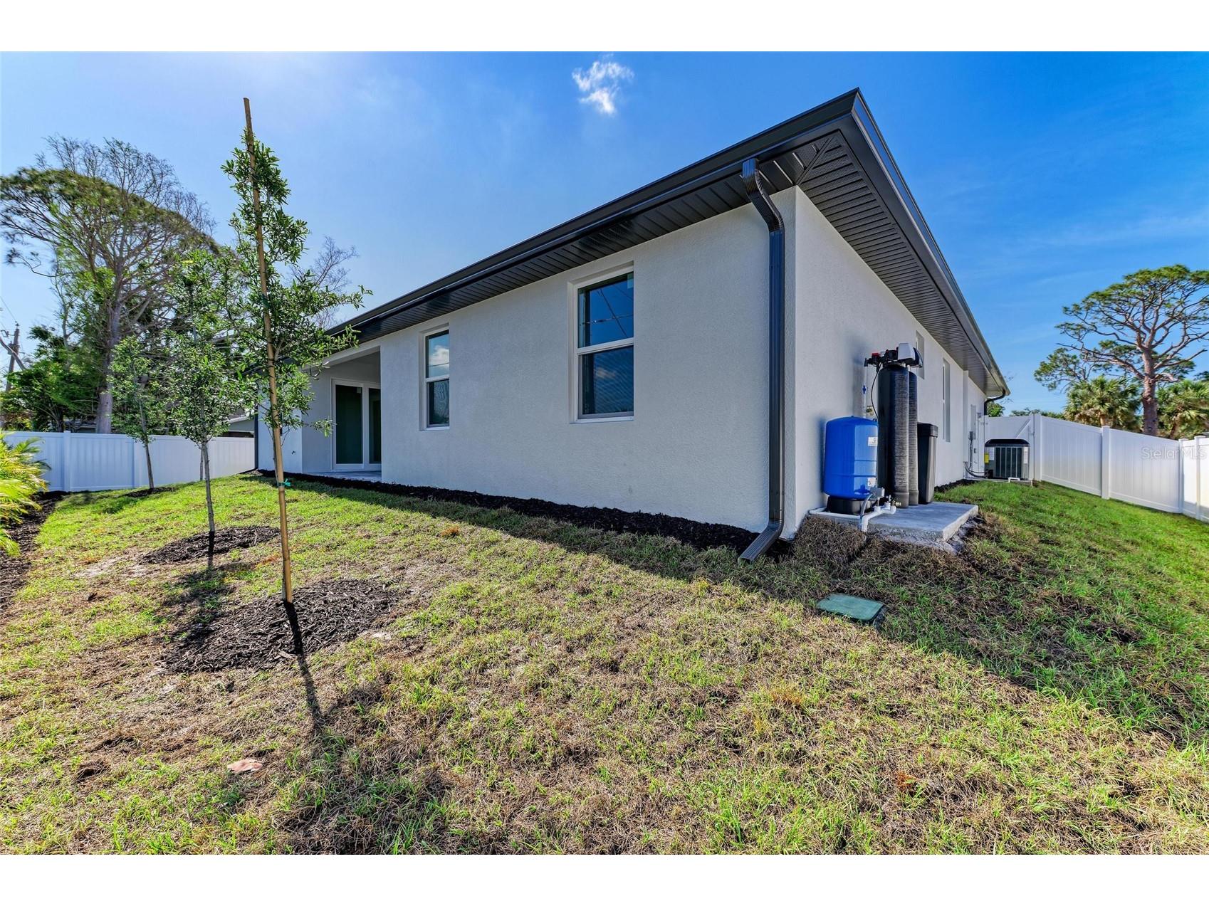 380 Holly Road Venice FL 34293 A4686181 image39