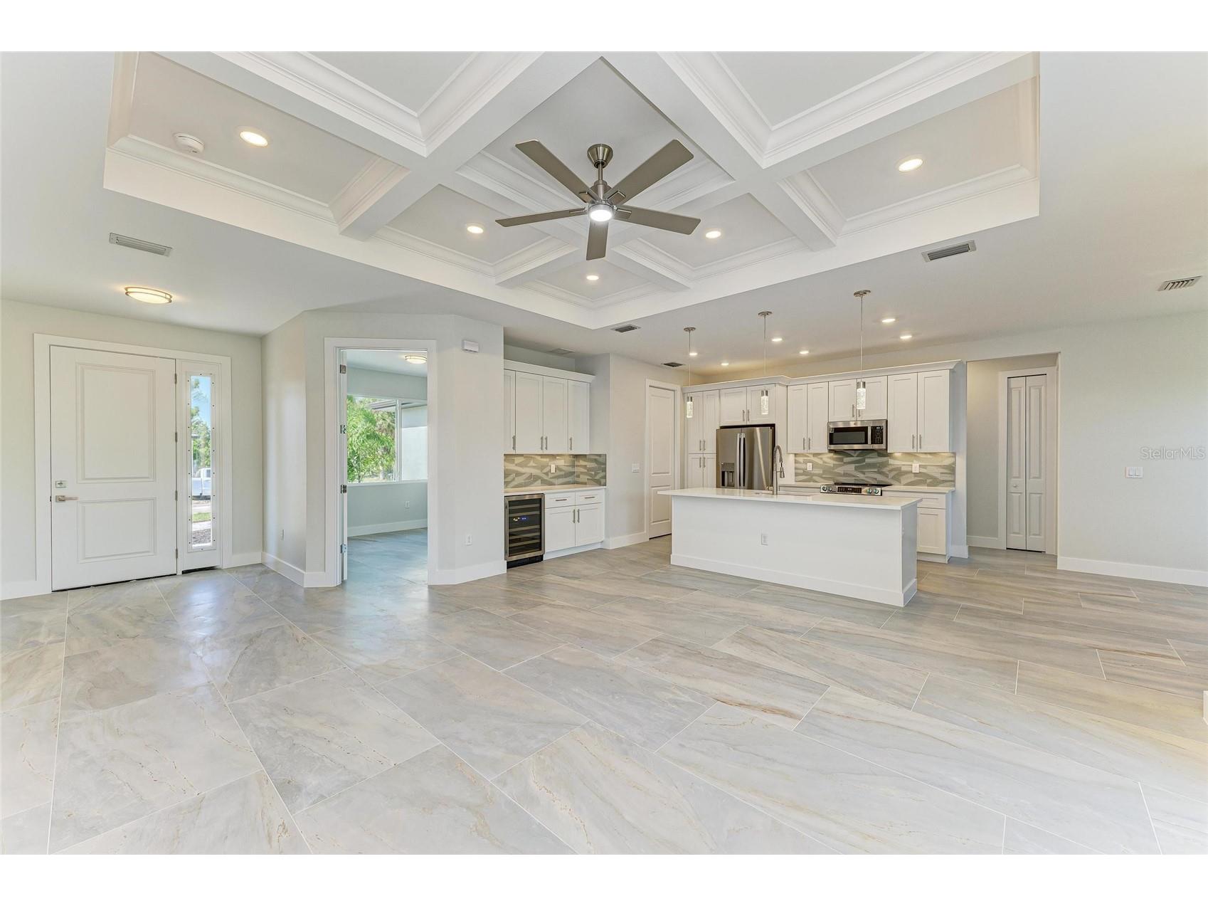 380 Holly Road Venice FL 34293 A4686181 image4