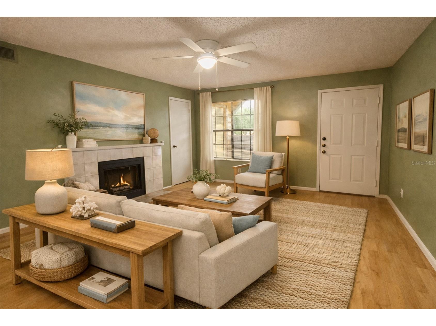 380 Lakepointe Drive #202 Altamonte Springs FL 32701 O6421275 image2
