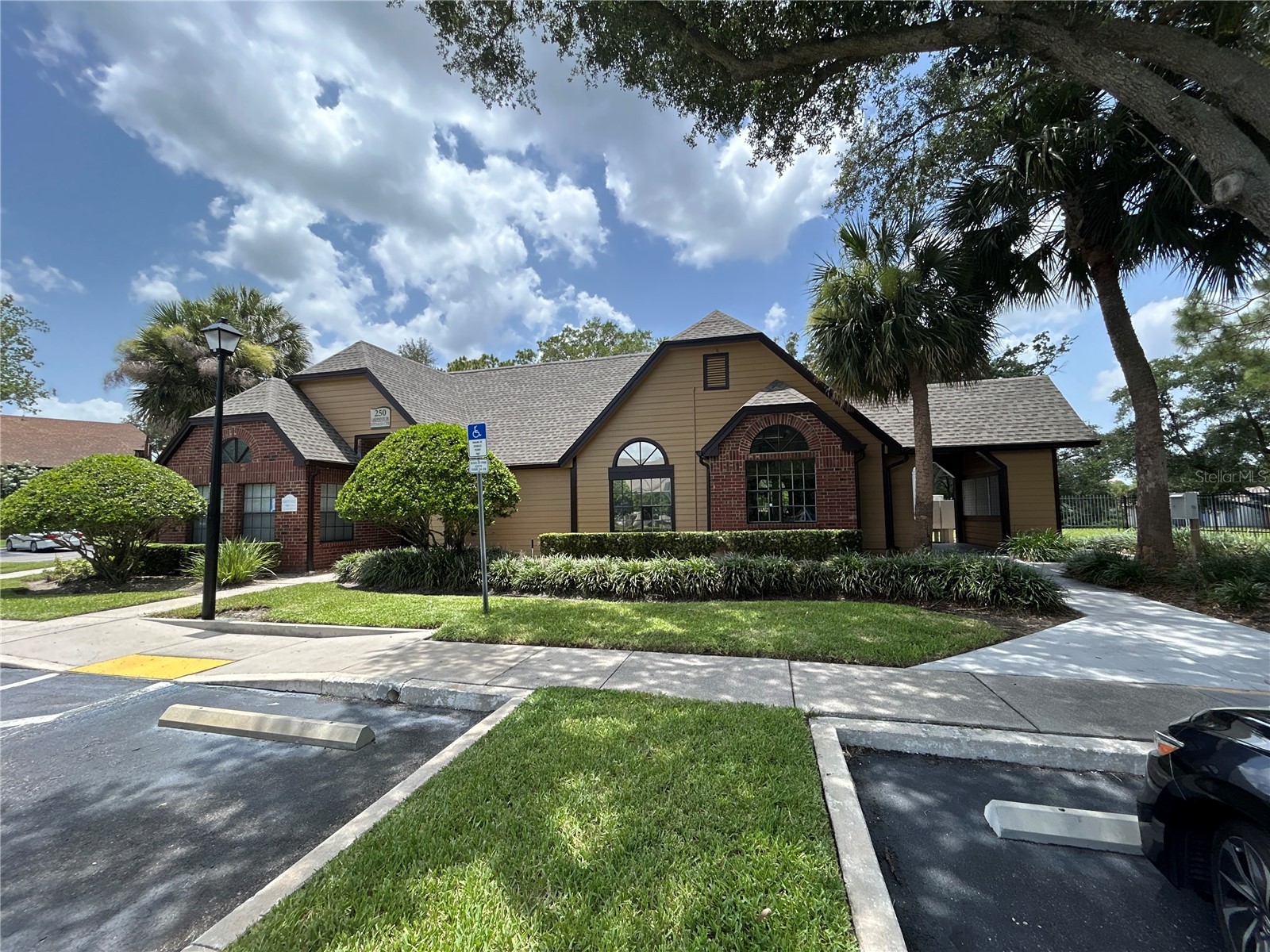 380 Lakepointe Drive #202 Altamonte Springs FL 32701 O6421275 image20
