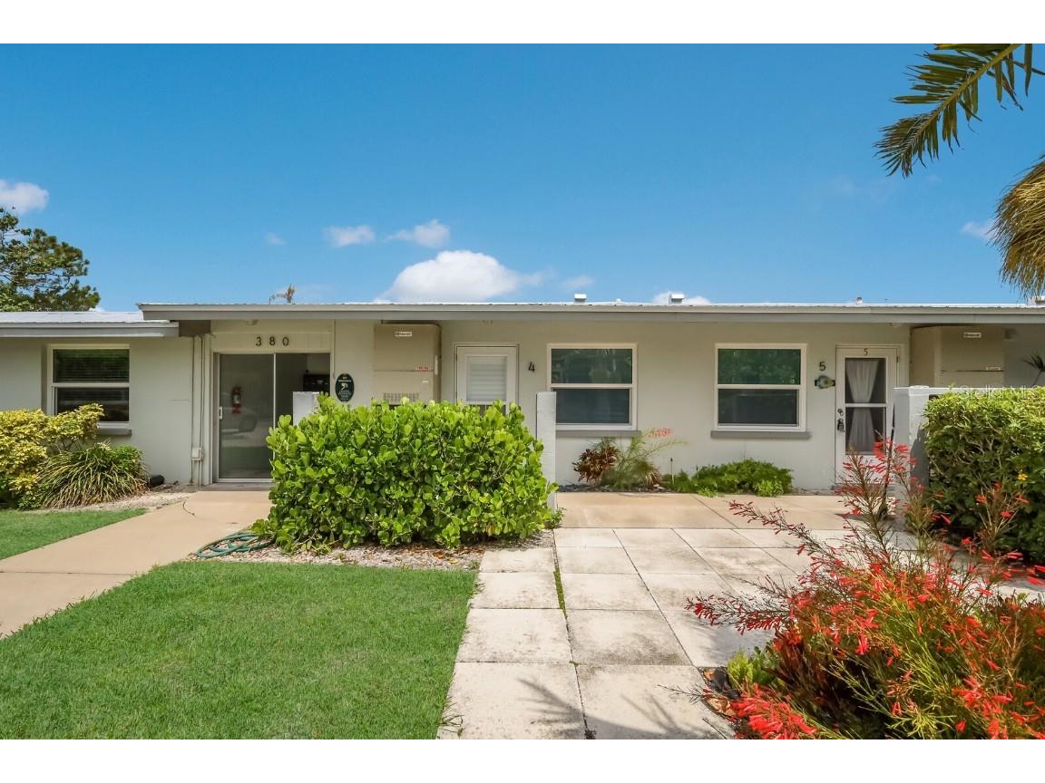 380 N Shore Road #4 Longboat Key FL 34228 A4586402 image1