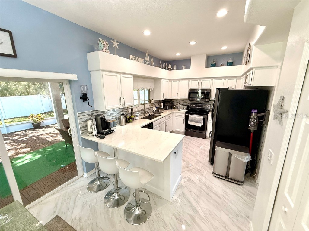 380 Rosalind Lane Oldsmar FL 34677 TB8437475 image26