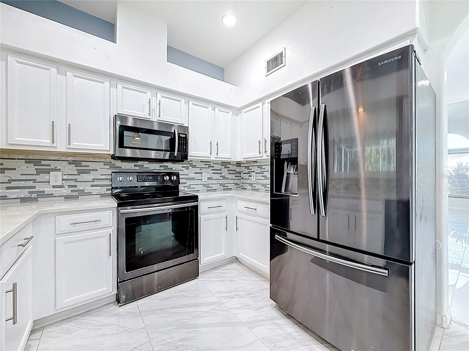 380 Rosalind Lane Oldsmar FL 34677 TB8474772 image15