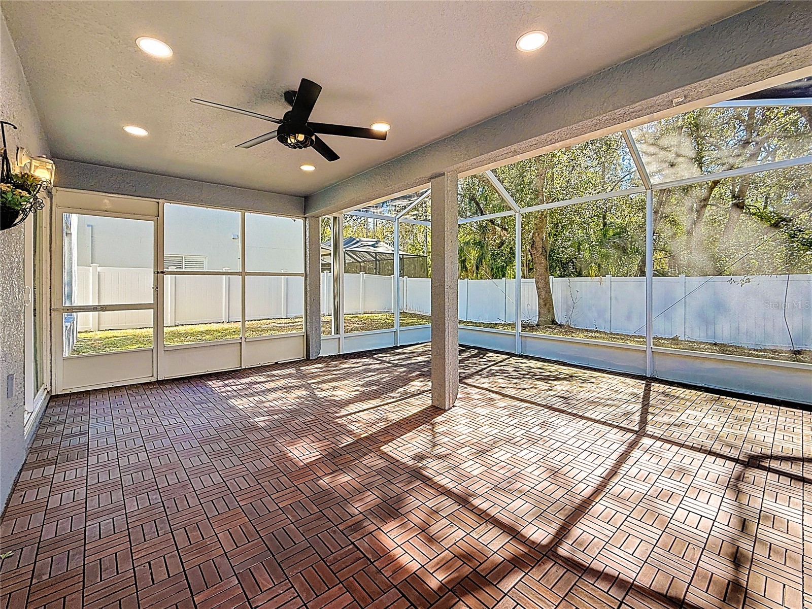 380 Rosalind Lane Oldsmar FL 34677 TB8474772 image75