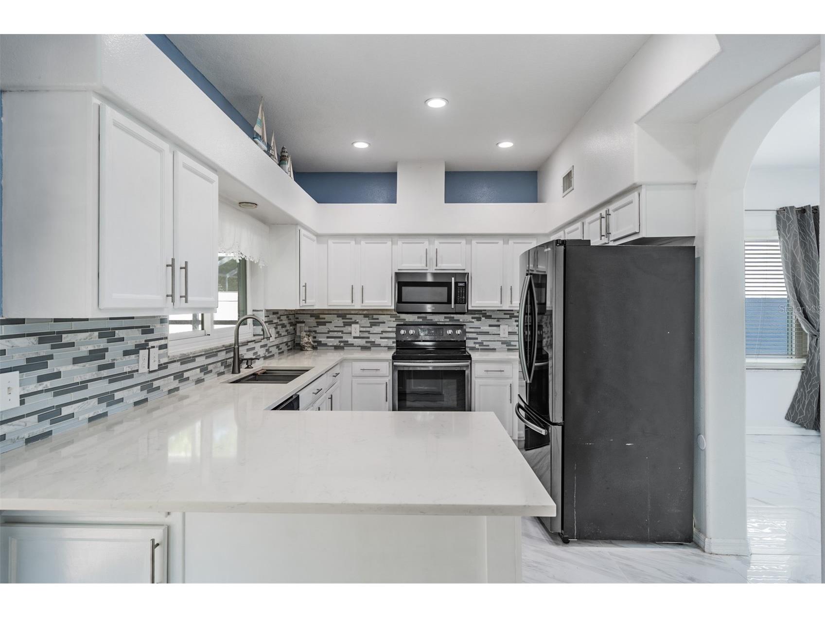 380 Rosalind Lane Oldsmar FL 34677 TB8510265 image10