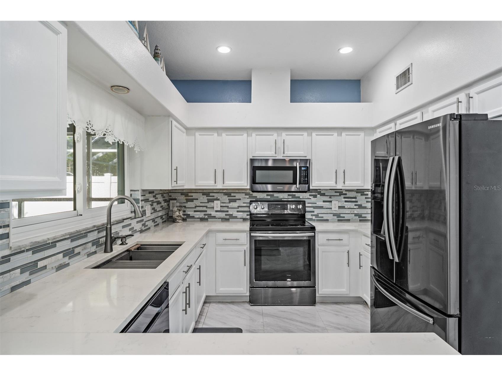 380 Rosalind Lane Oldsmar FL 34677 TB8510265 image11