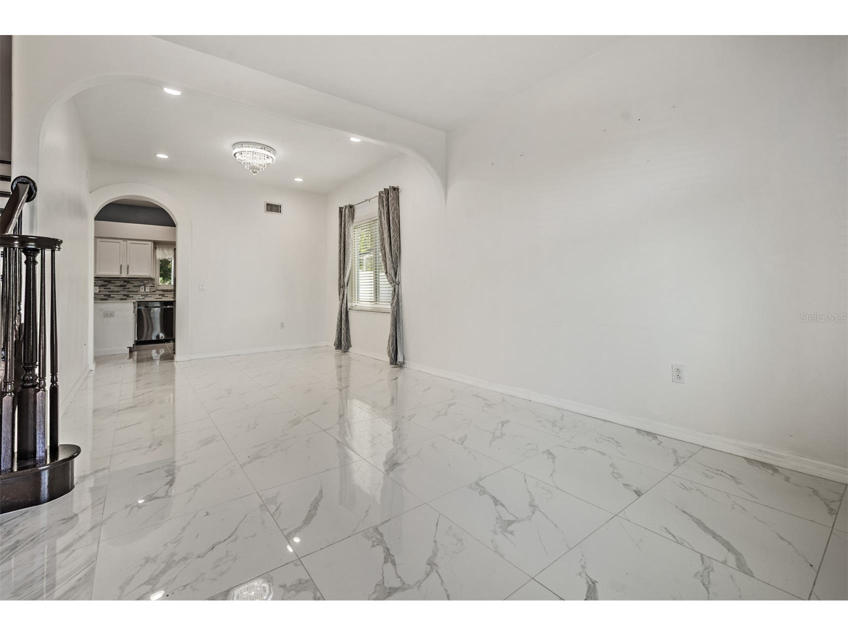 380 Rosalind Lane Oldsmar FL 34677 TB8510265 image4