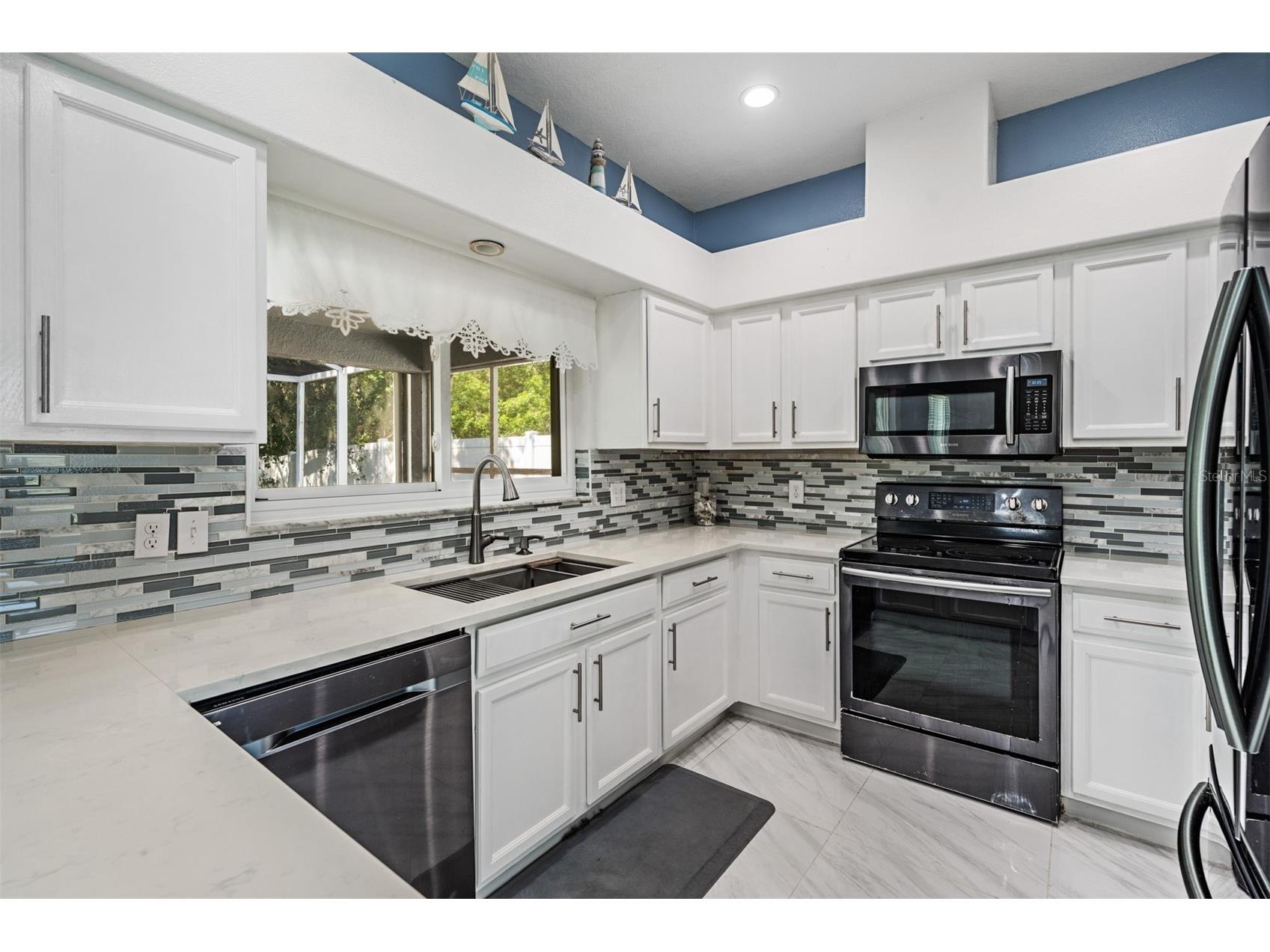 380 Rosalind Lane Oldsmar FL 34677 TB8510265 image8