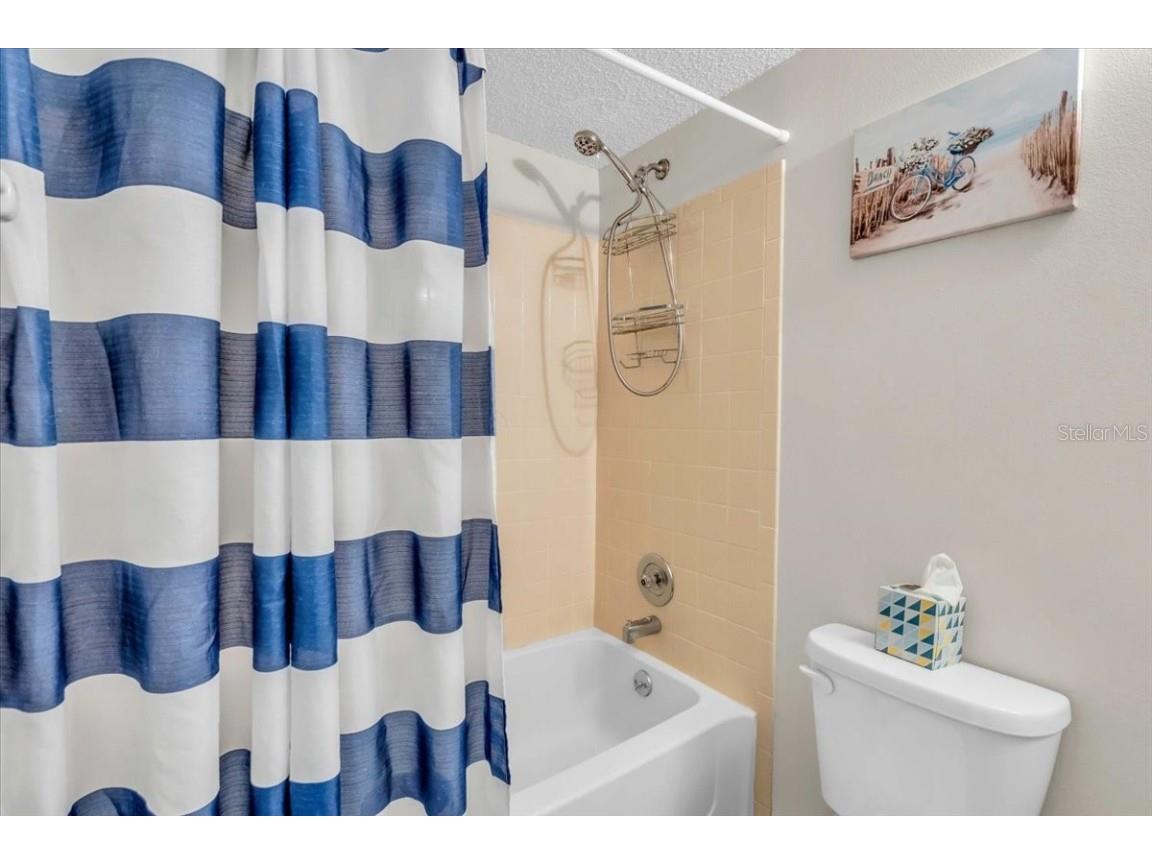 380 Three Lakes Lane #K Venice FL 34285 N6140763 image17