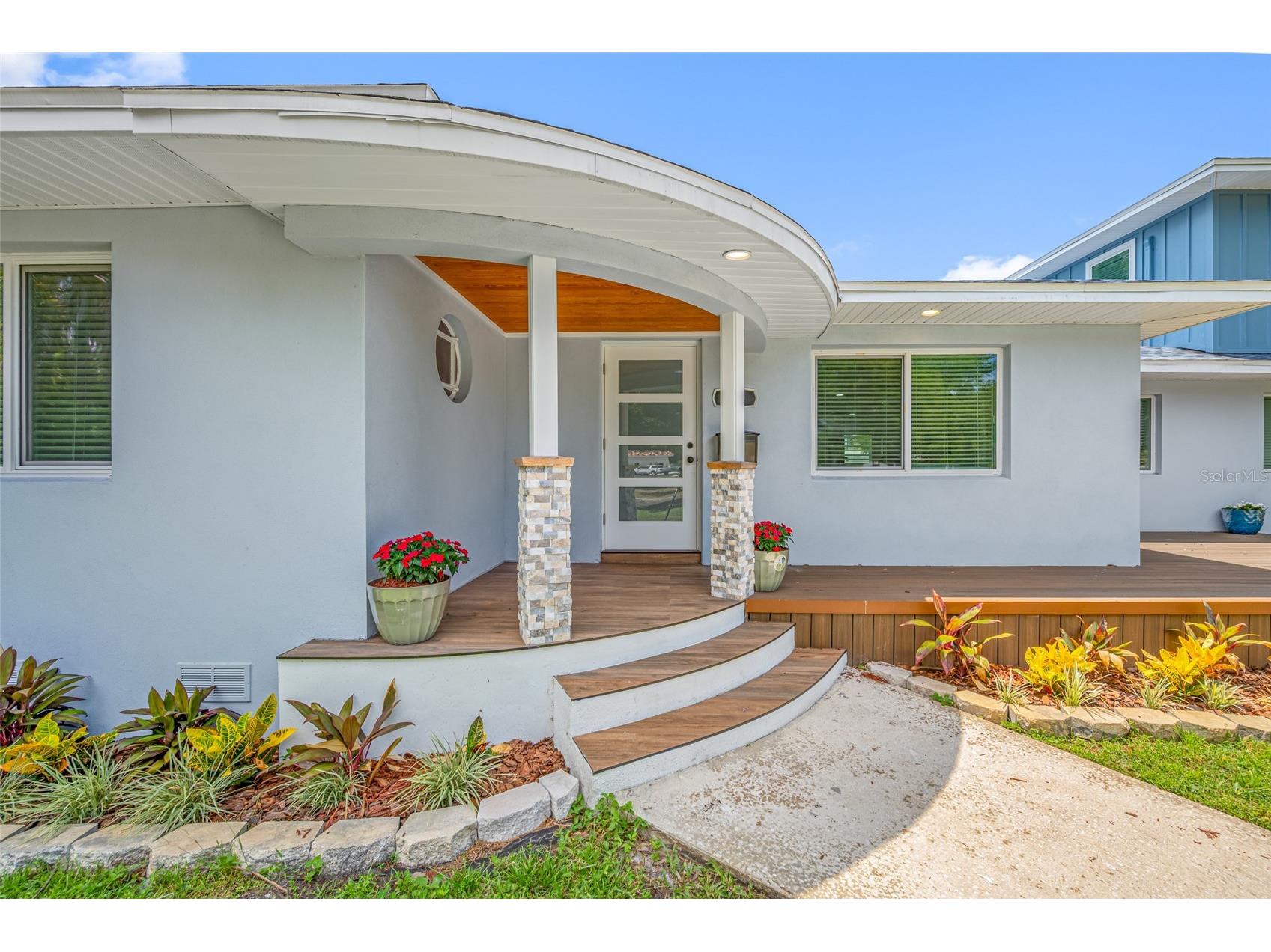 380 Villagrande Avenue S Saint Petersburg FL 33707 TB8526499 image12
