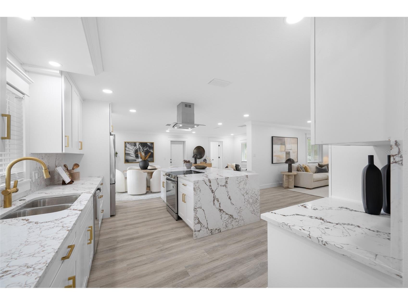 380 Villagrande Avenue S Saint Petersburg FL 33707 TB8526499 image25