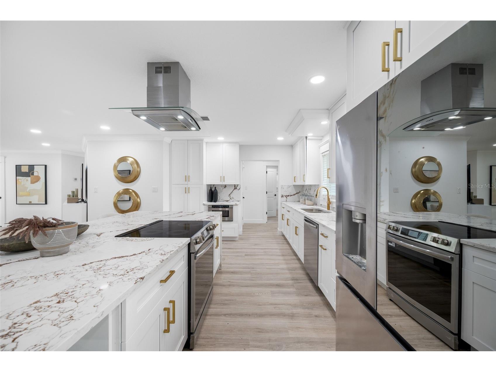 380 Villagrande Avenue S Saint Petersburg FL 33707 TB8526499 image30