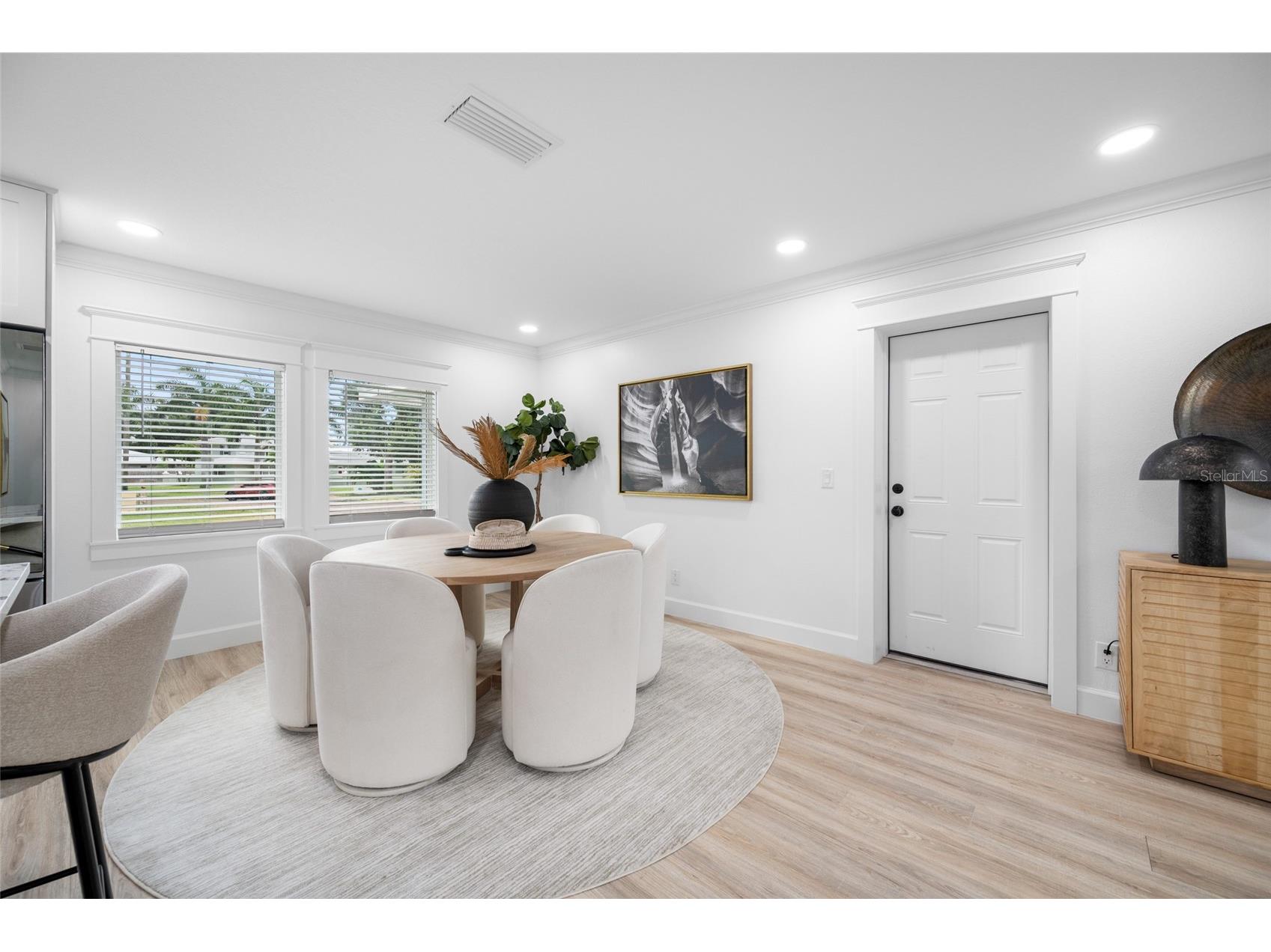 380 Villagrande Avenue S Saint Petersburg FL 33707 TB8526499 image33
