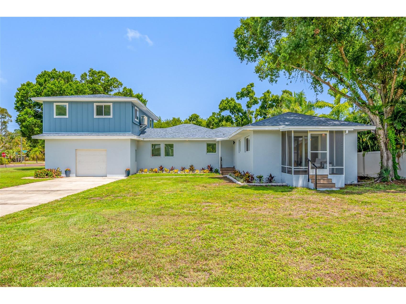 380 Villagrande Avenue S Saint Petersburg FL 33707 TB8526499 image6