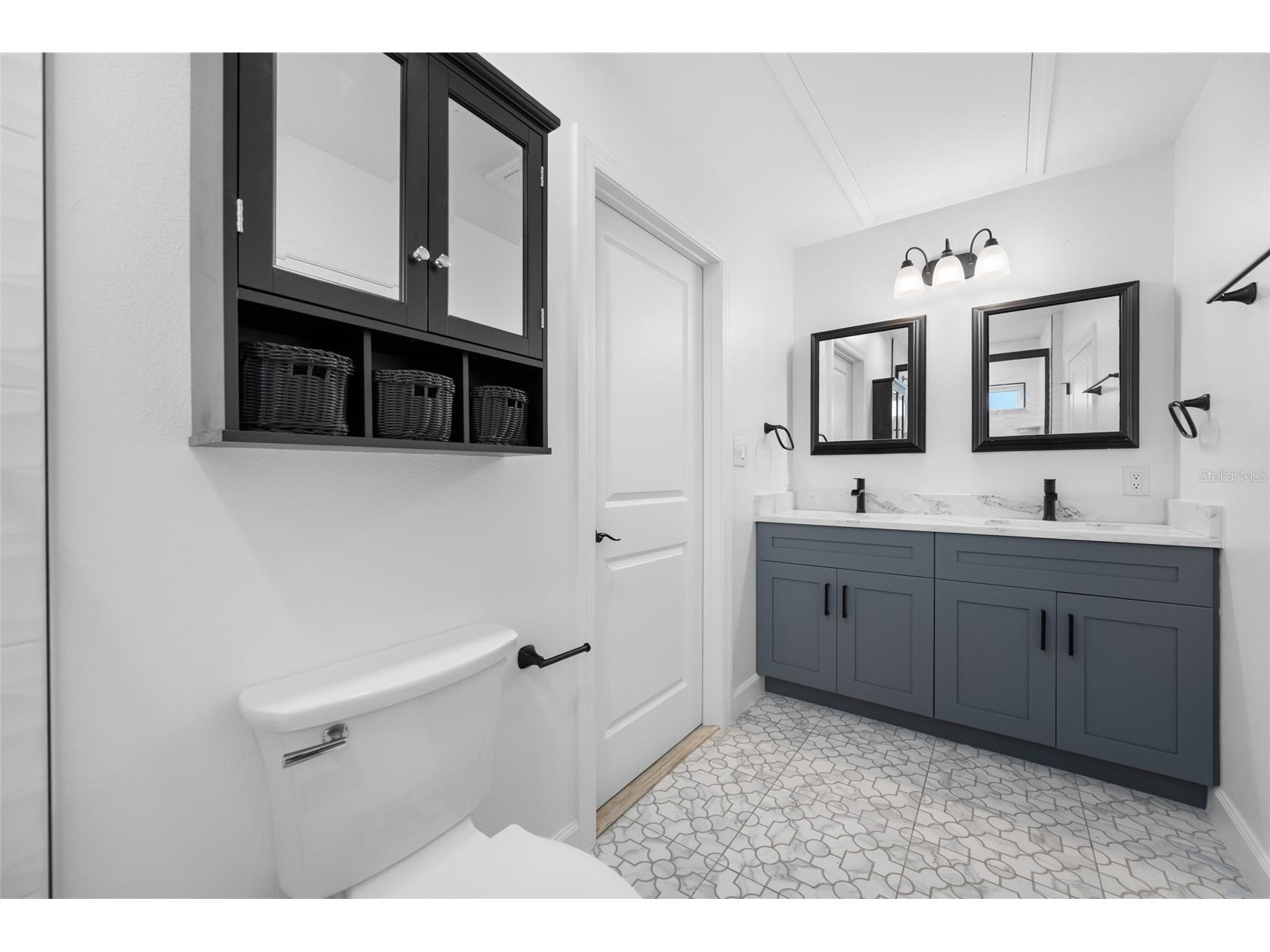 380 Villagrande Avenue S Saint Petersburg FL 33707 TB8526499 image60