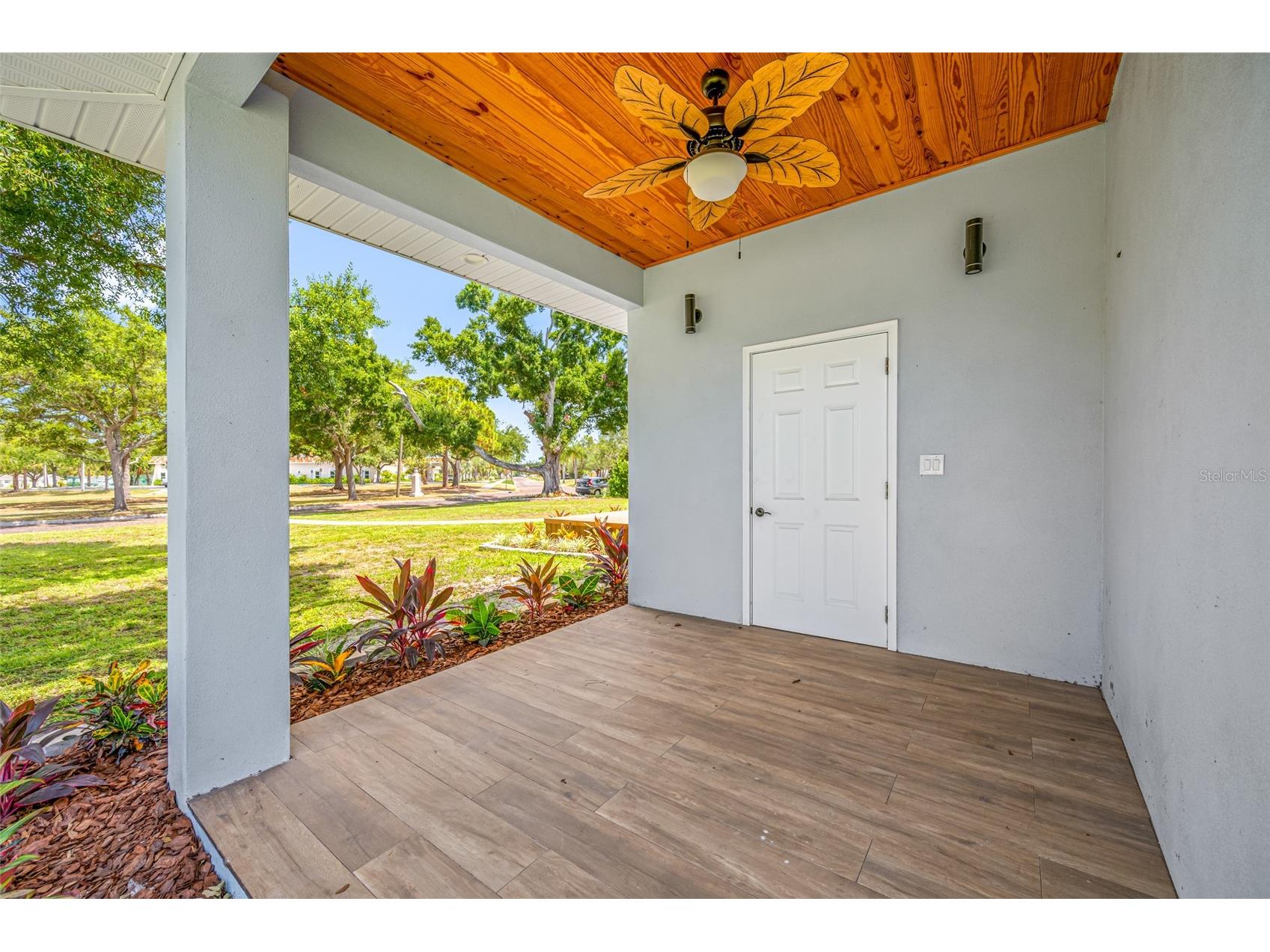 380 Villagrande Avenue S Saint Petersburg FL 33707 TB8526499 image67