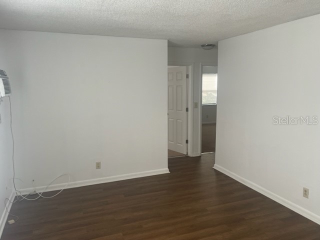 3800 18th Avenue S #4 Saint Petersburg FL 33711 TB8526661 image3