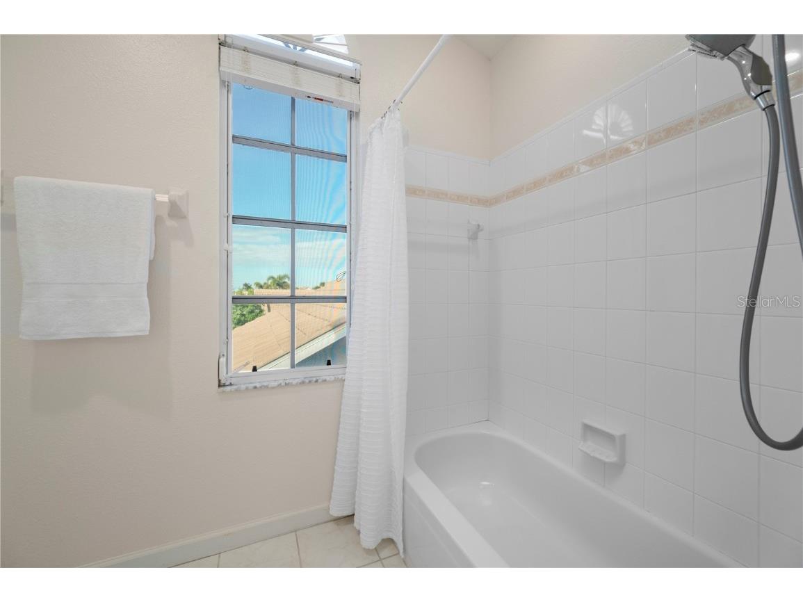 3800 Bal Harbor Boulevard #415 Punta Gorda FL 33950 - TOWHEE & KITTIWAKE CANALS C7516515 image34